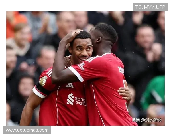 英超第8轮焦点之战 奥利弗执法利物浦曼联双红会精彩上演 英超第8轮焦点之战 奥利弗执法利物浦曼联双红会精彩上演